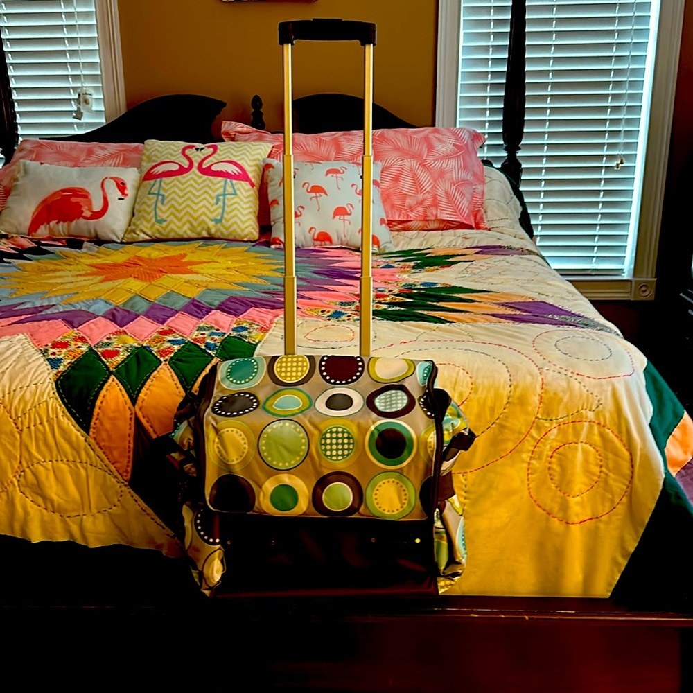 Thirty one rolling cooler - thermal coolers, adjustable handle, wheels , new.